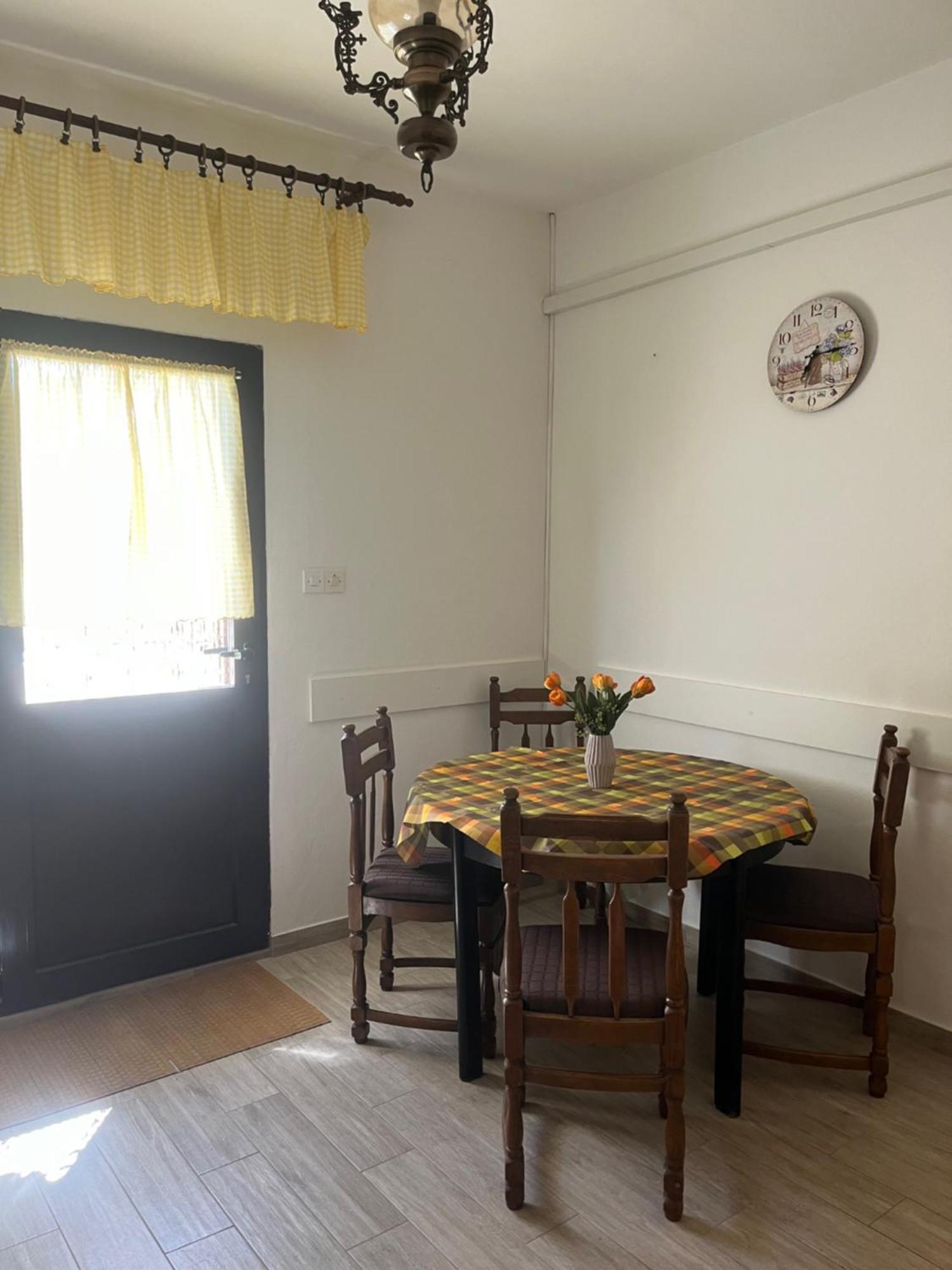 Apartmani Mila Pag Town Esterno foto