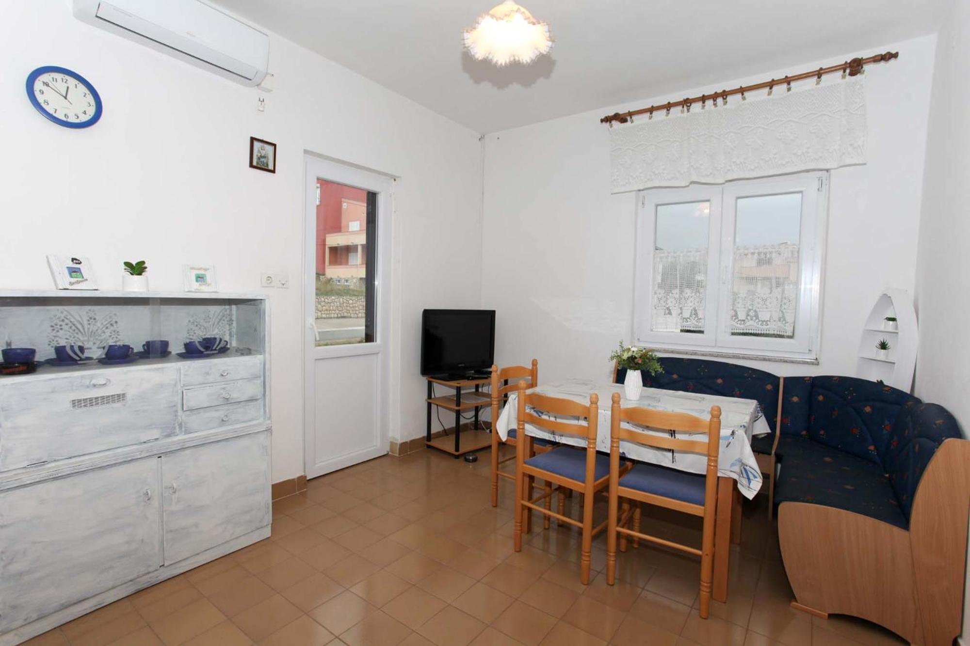 Apartmani Mila Pag Town Esterno foto