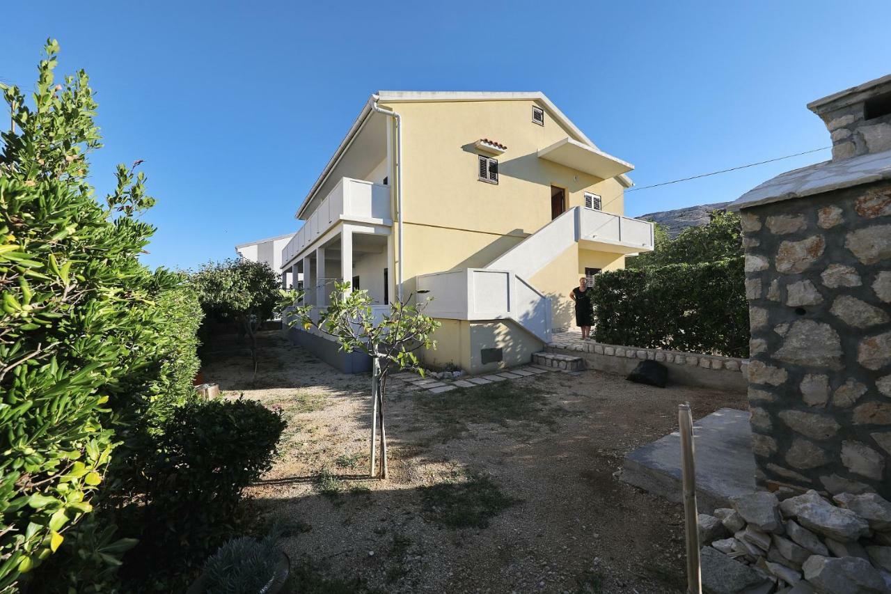 Apartmani Mila Pag Town Esterno foto