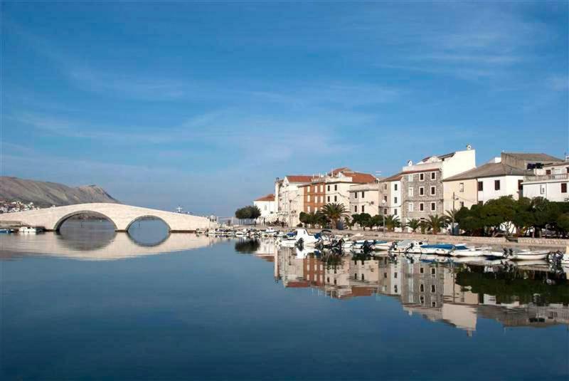 Apartmani Mila Pag Town Esterno foto