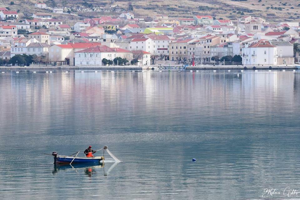 Apartmani Mila Pag Town Esterno foto